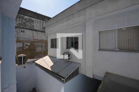 Vista do quarto 2 de casa à venda com 2 quartos, 88m² em Vista Alegre, Rio de Janeiro