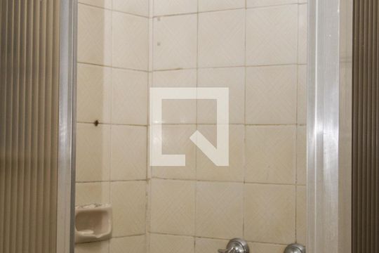 Banheiro de Serviço de apartamento à venda com 2 quartos, 60m² em Méier, Rio de Janeiro