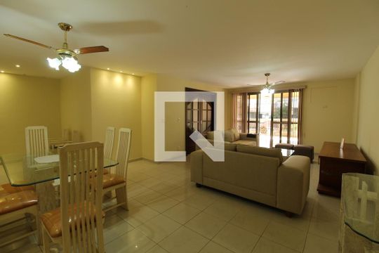 Sala de apartamento à venda com 4 quartos, 190m² em Recreio dos Bandeirantes, Rio de Janeiro