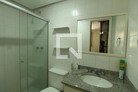 Banheiro - Suíte 1 de apartamento à venda com 4 quartos, 190m² em Recreio dos Bandeirantes, Rio de Janeiro