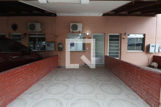 Fachada da Casa de casa de condomínio à venda com 2 quartos, 74m² em Rio Branco, Canoas