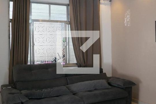Sala 1 de casa à venda com 3 quartos, 200m² em Piedade, Rio de Janeiro