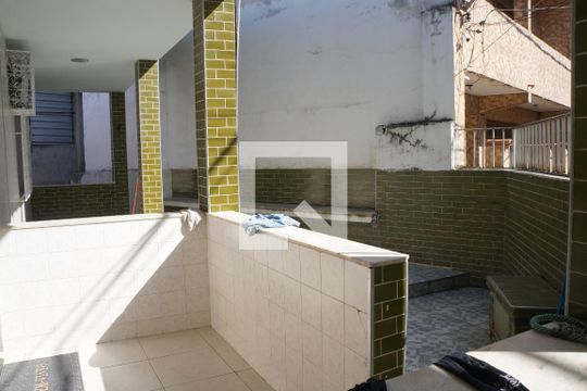Varanda de casa à venda com 3 quartos, 200m² em Piedade, Rio de Janeiro