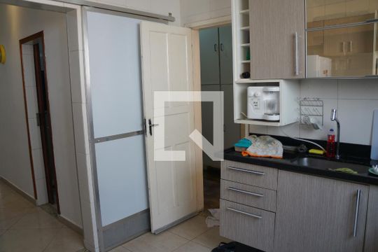Cozinha de casa à venda com 3 quartos, 200m² em Piedade, Rio de Janeiro