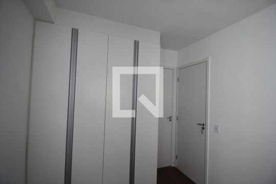 Quarto 2 de apartamento para alugar com 2 quartos, 34m² em Jardim Taquaral, São Paulo