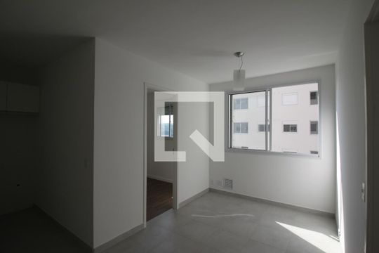 Apartamento para alugar com 2 quartos, 34m² em Jardim Taquaral, São Paulo