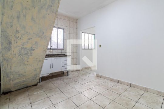 Cozinha de casa à venda com 8 quartos, 250m² em Jardim Rizzo, Guarulhos