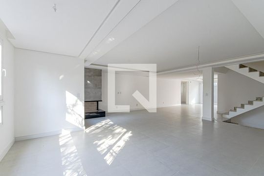 Casa de Condomínio para alugar com 4 quartos, 278m² em Tristeza, Porto Alegre