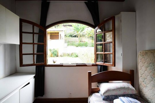 Quarto 4 de casa para alugar com 4 quartos, 337m² em Jardim Pioneira, Cotia