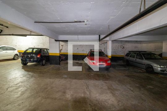 Garagem de apartamento à venda com 2 quartos, 66m² em Lauzane Paulista, São Paulo