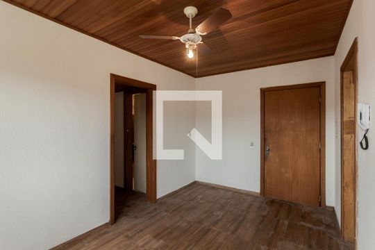 Sala de apartamento para alugar com 2 quartos, 65m² em Protásio Alves, Porto Alegre