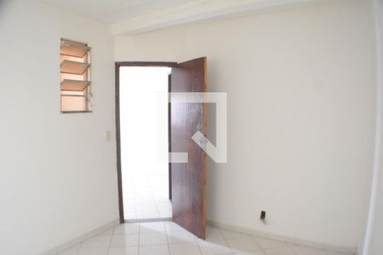 Quarto 2 de apartamento para alugar com 2 quartos, 53m² em Arraial do Retiro, Salvador