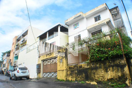 Apartamento para alugar com 2 quartos, 53m² em Arraial do Retiro, Salvador