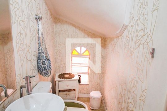 lavabo de casa à venda com 3 quartos, 240m² em Vila Isolina Mazzei, São Paulo