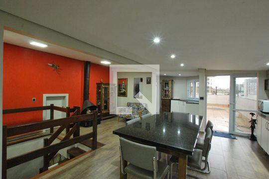 Cozinha de apartamento à venda com 4 quartos, 400m² em Petrópolis, Porto Alegre