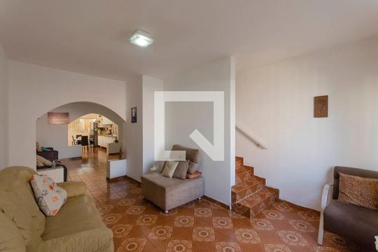 Sala de casa à venda com 6 quartos, 500m² em Parque Cisper, São Paulo