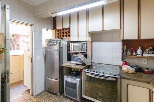Cozinha de apartamento à venda com 3 quartos, 117m² em Vila Osasco, Osasco