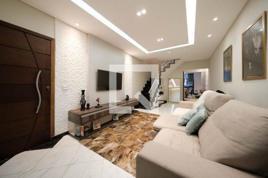 Sala de casa à venda com 4 quartos, 180m² em Parque Boturussu, São Paulo