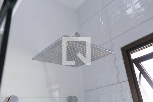 Banheiro da Suíte 1 de apartamento para alugar com 4 quartos, 200m² em Vila Nova Savoia, São Paulo