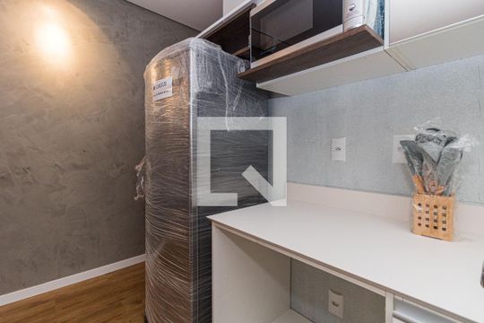 Sala/Cozinha de apartamento para alugar com 2 quartos, 75m² em Moinhos de Vento, Porto Alegre