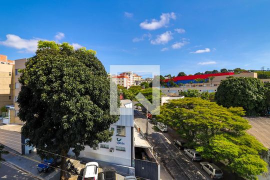 Vista do Quarto 2 de apartamento para alugar com 2 quartos, 52m² em Ana Lúcia, Sabará