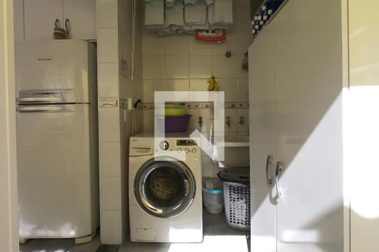 Área de Serviço de casa à venda com 3 quartos, 200m² em Vila São João, Guarulhos