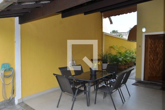 Varanda de casa à venda com 3 quartos, 184m² em Anil, Rio de Janeiro