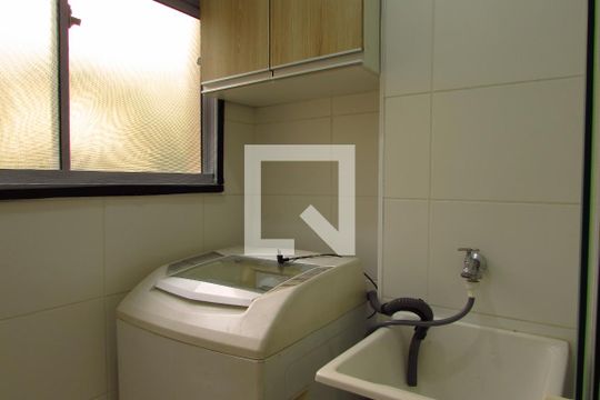 Área de Serviço de apartamento para alugar com 2 quartos, 41m² em Jardim Alvorada , São Paulo