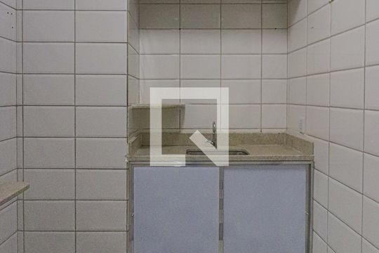 Cozinha de apartamento para alugar com 3 quartos, 120m² em Centro, Belo Horizonte