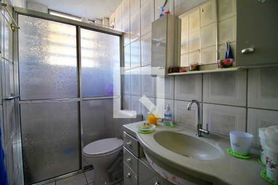 Banheiro de apartamento à venda com 2 quartos, 127m² em Vila Guiomar, Santo André