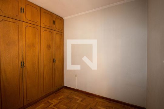 Quarto 2 de casa para alugar com 3 quartos, 155m² em Jardim Piratininga, São Paulo