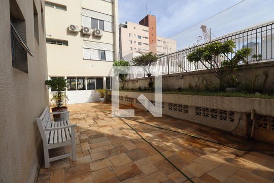 Área comum de apartamento à venda com 3 quartos, 150m² em Pinheiros, São Paulo