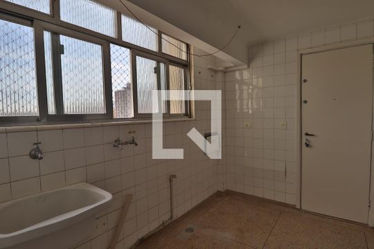Área de Serviço de apartamento à venda com 3 quartos, 150m² em Pinheiros, São Paulo