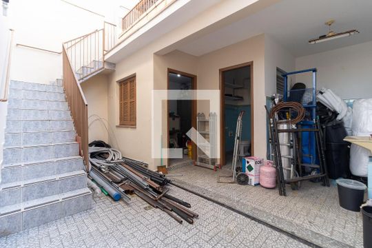 Quintal de casa à venda com 2 quartos, 148m² em Jardim Patente Novo , São Paulo