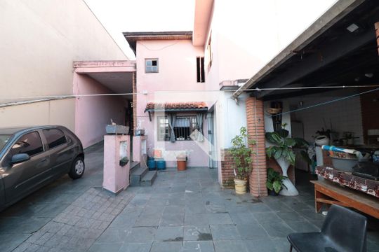 Quintal de casa à venda com 2 quartos, 200m² em Cidade Mãe do Céu, São Paulo