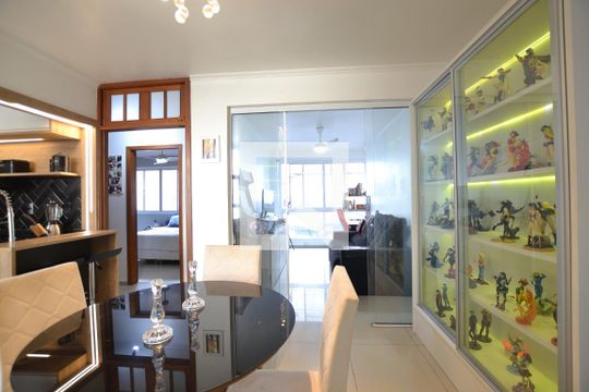 Apartamento à venda com 1 quarto, 74m² em Centro Histórico, Porto Alegre