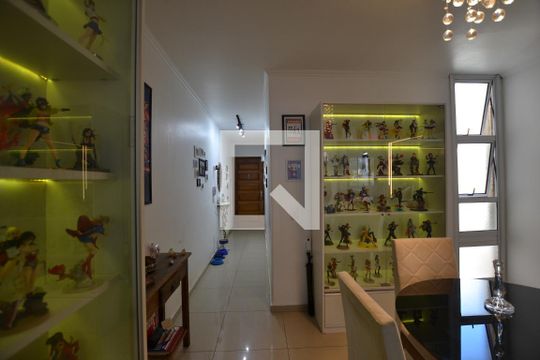 Hall de apartamento à venda com 1 quarto, 74m² em Centro Histórico, Porto Alegre