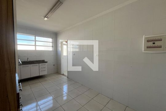 Cozinha de apartamento para alugar com 2 quartos, 129m² em Ponta da Praia, Santos