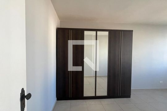 Quarto 1 de apartamento para alugar com 2 quartos, 129m² em Ponta da Praia, Santos