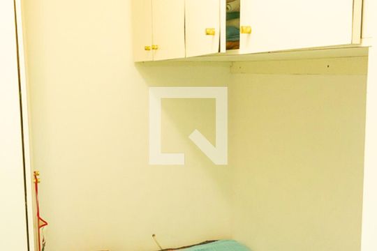 Quarto de Serviço de apartamento para alugar com 3 quartos, 140m² em Barra da Tijuca, Rio de Janeiro