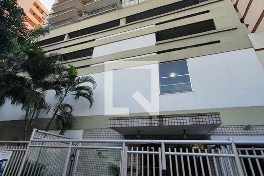 Fachada de apartamento para alugar com 2 quartos, 70m² em Vila Isabel, Rio de Janeiro