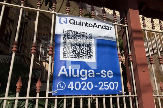 Fachada de casa para alugar com 5 quartos, 300m² em Jardim Piratininga, São Paulo