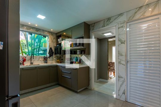 Cozinha de casa à venda com 5 quartos, 280m² em Freguesia (jacarepaguá), Rio de Janeiro
