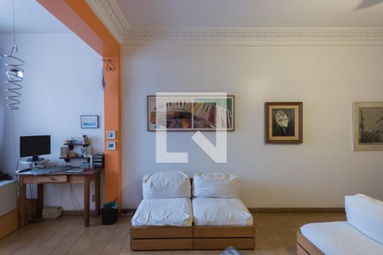 Sala de apartamento para alugar com 3 quartos, 140m² em Rio Comprido, Rio de Janeiro