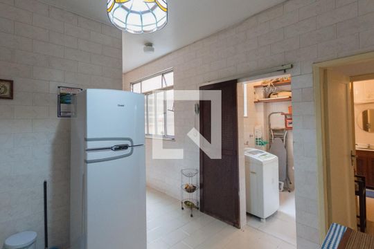 Cozinha e Área de Serviço de apartamento à venda com 3 quartos, 140m² em Rio Comprido, Rio de Janeiro
