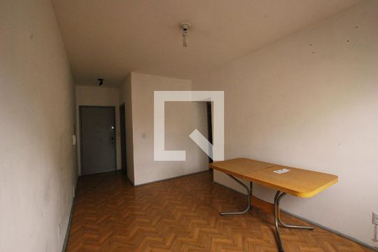 Sala de apartamento para alugar com 2 quartos, 55m² em Partenon, Porto Alegre