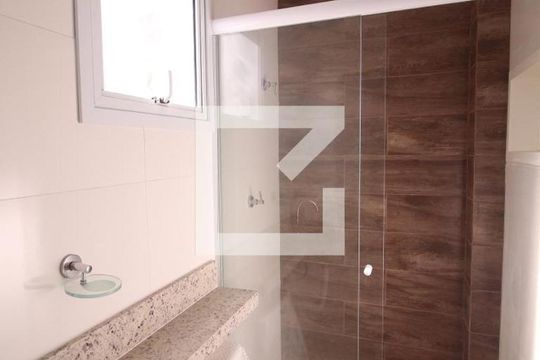 Banheiro de apartamento para alugar com 2 quartos, 38m² em Santana, São Paulo