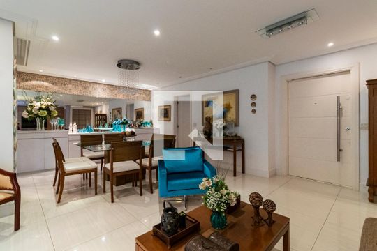 Sala de apartamento à venda com 3 quartos, 170m² em Ipiranga, São Paulo