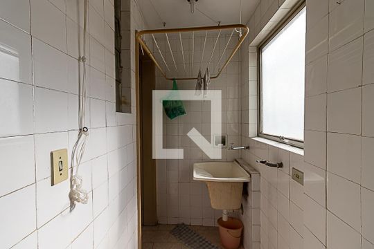 Área de serviço de apartamento à venda com 1 quarto, 50m² em Indianópolis, São Paulo
