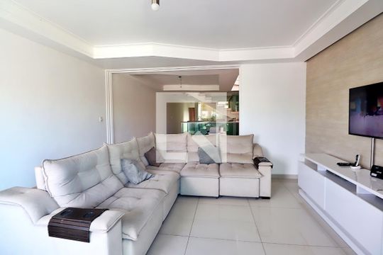 Sala de casa à venda com 4 quartos, 315m² em Vila Assunção, Santo André